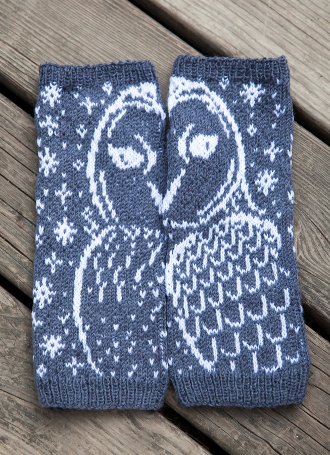 Snow Owl Fingerless Mitts
